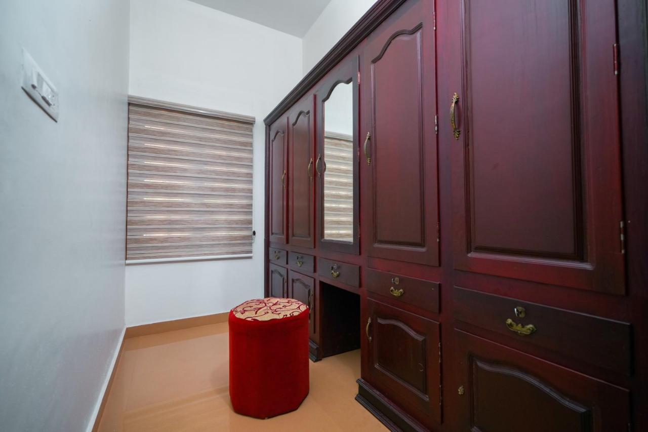 Parudeesa - Heavenly- Luxurious Palace Look-Near Cbd - Kerala - India With Breakfast Kaladi Luaran gambar