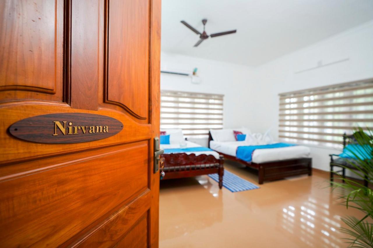 Parudeesa - Heavenly- Luxurious Palace Look-Near Cbd - Kerala - India With Breakfast Kaladi Bilik gambar