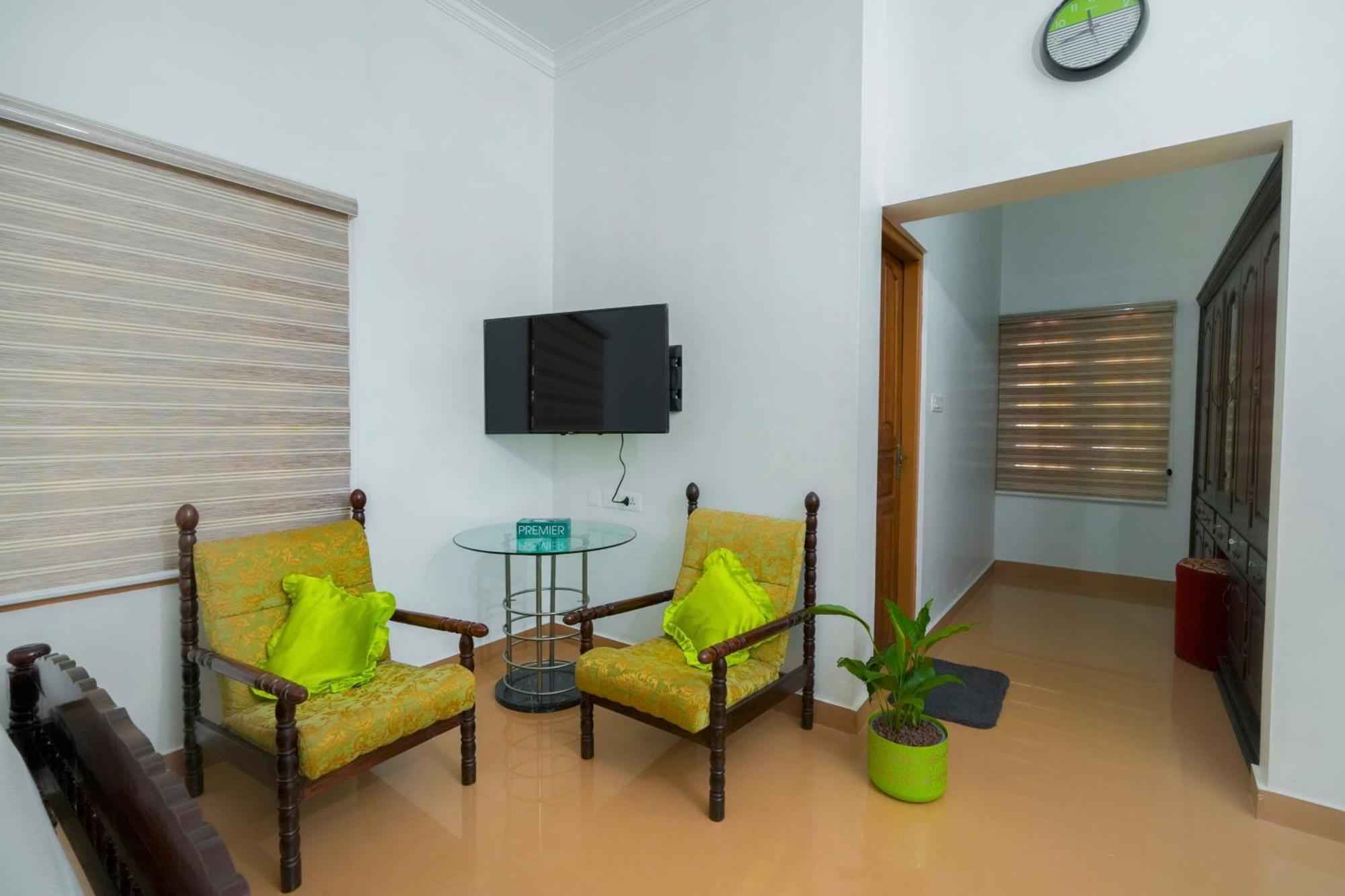 Parudeesa - Heavenly- Luxurious Palace Look-Near Cbd - Kerala - India With Breakfast Kaladi Bilik gambar